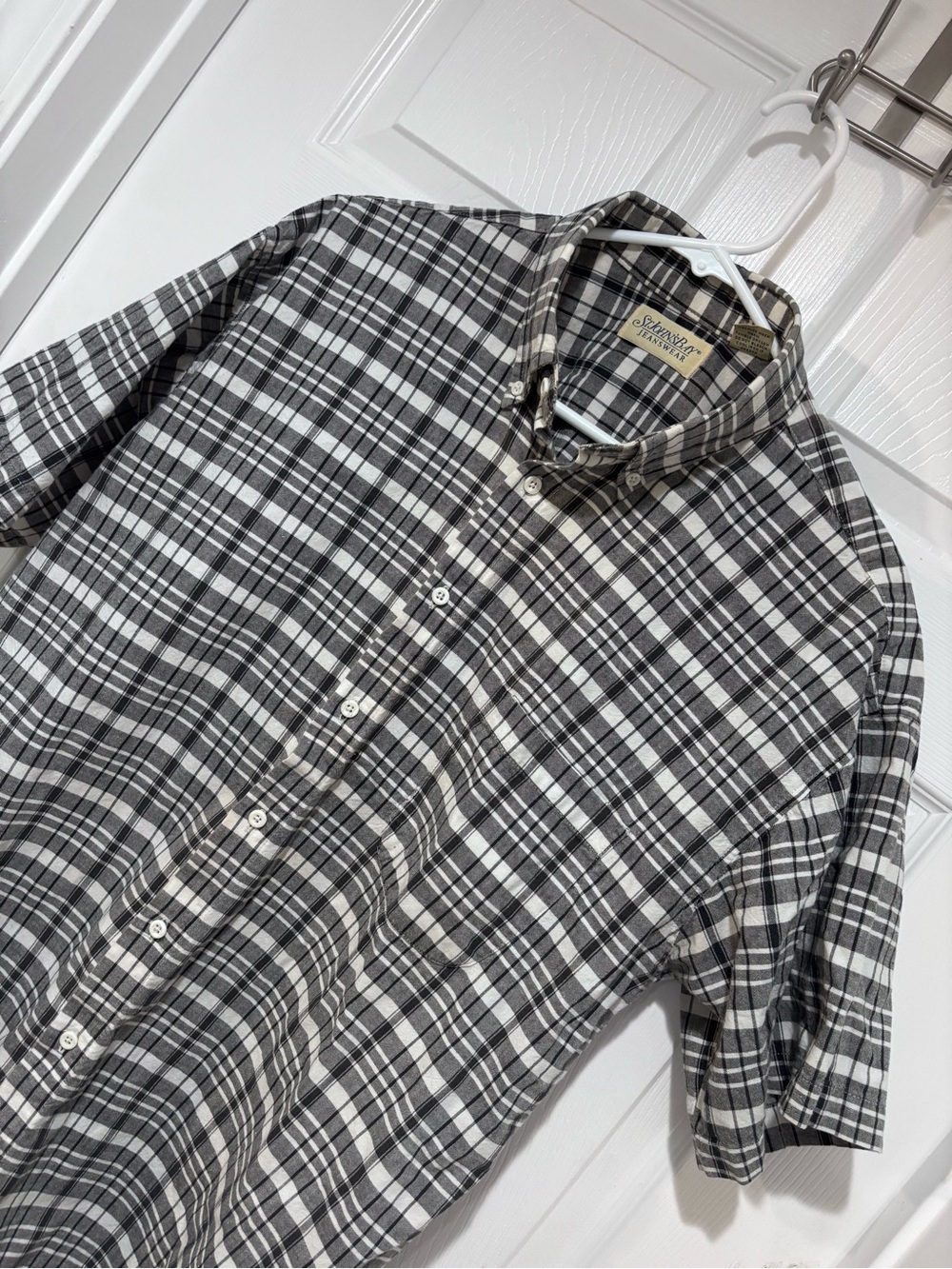 ST. JOHN’S BAY Vintage 100% Cotton Charcoal & White Plaid Button-Down Shirt